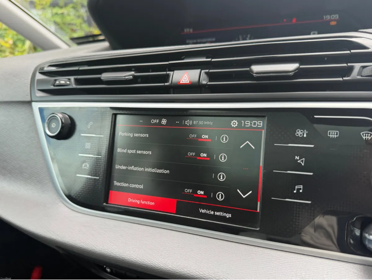 Citroen Grand C4 Picasso 2.0 DIESEL AUTO 7 SEAT PA - Image 3