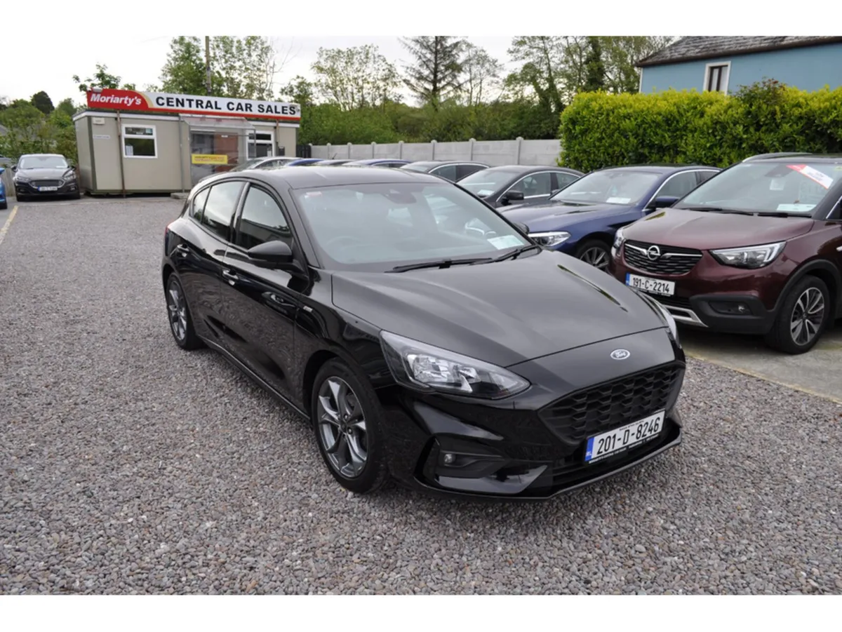 Ford Focus ST-LINE 5DR 1.5 TD 120 S6.2 M6 4DR - Image 1