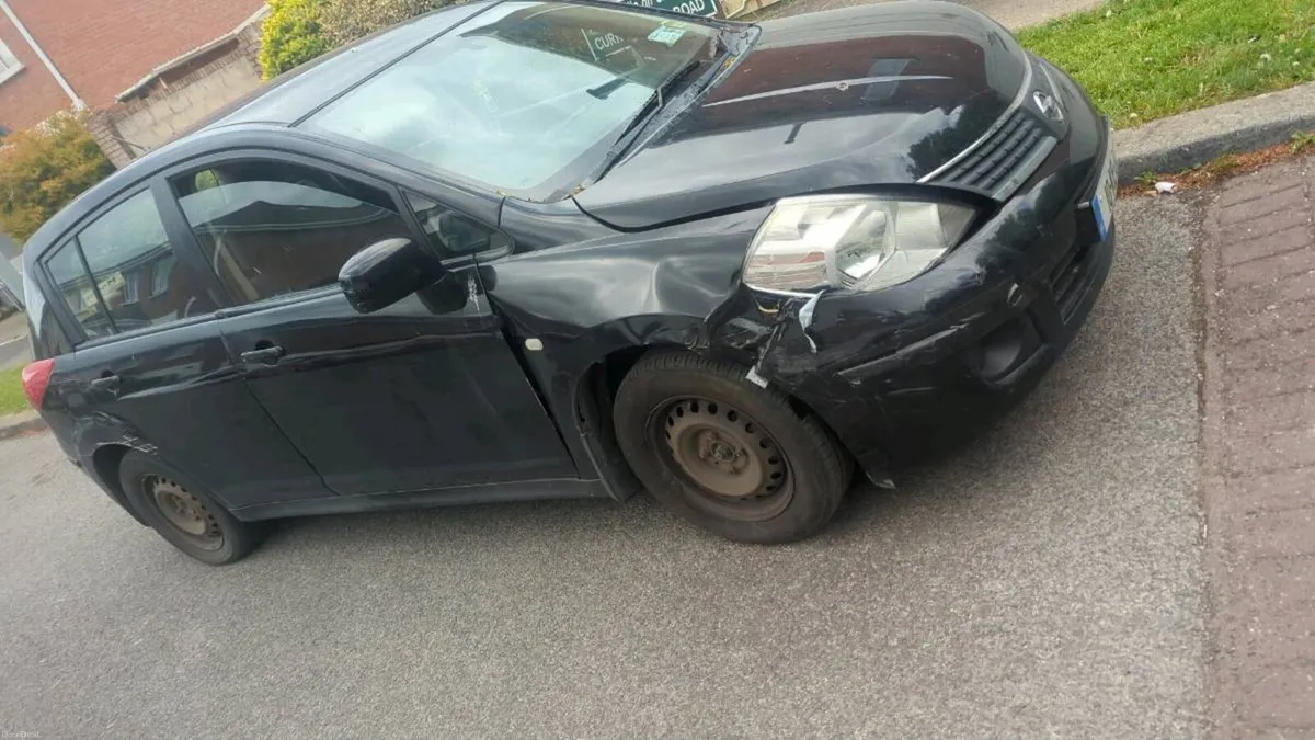 Car - Image 2