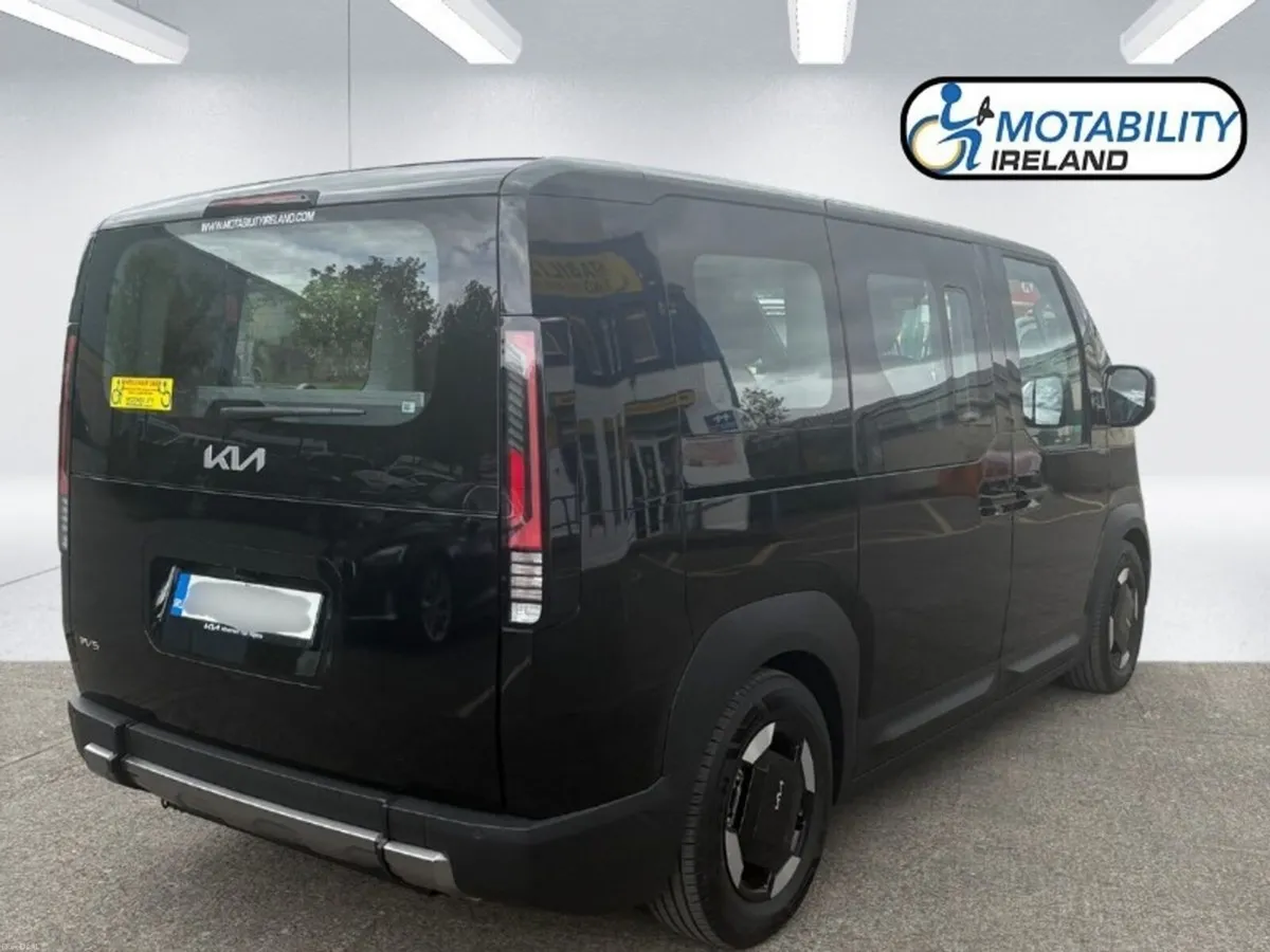 Kia PV5 Fully Electric Wheelchair Accessible Taxi - Image 5