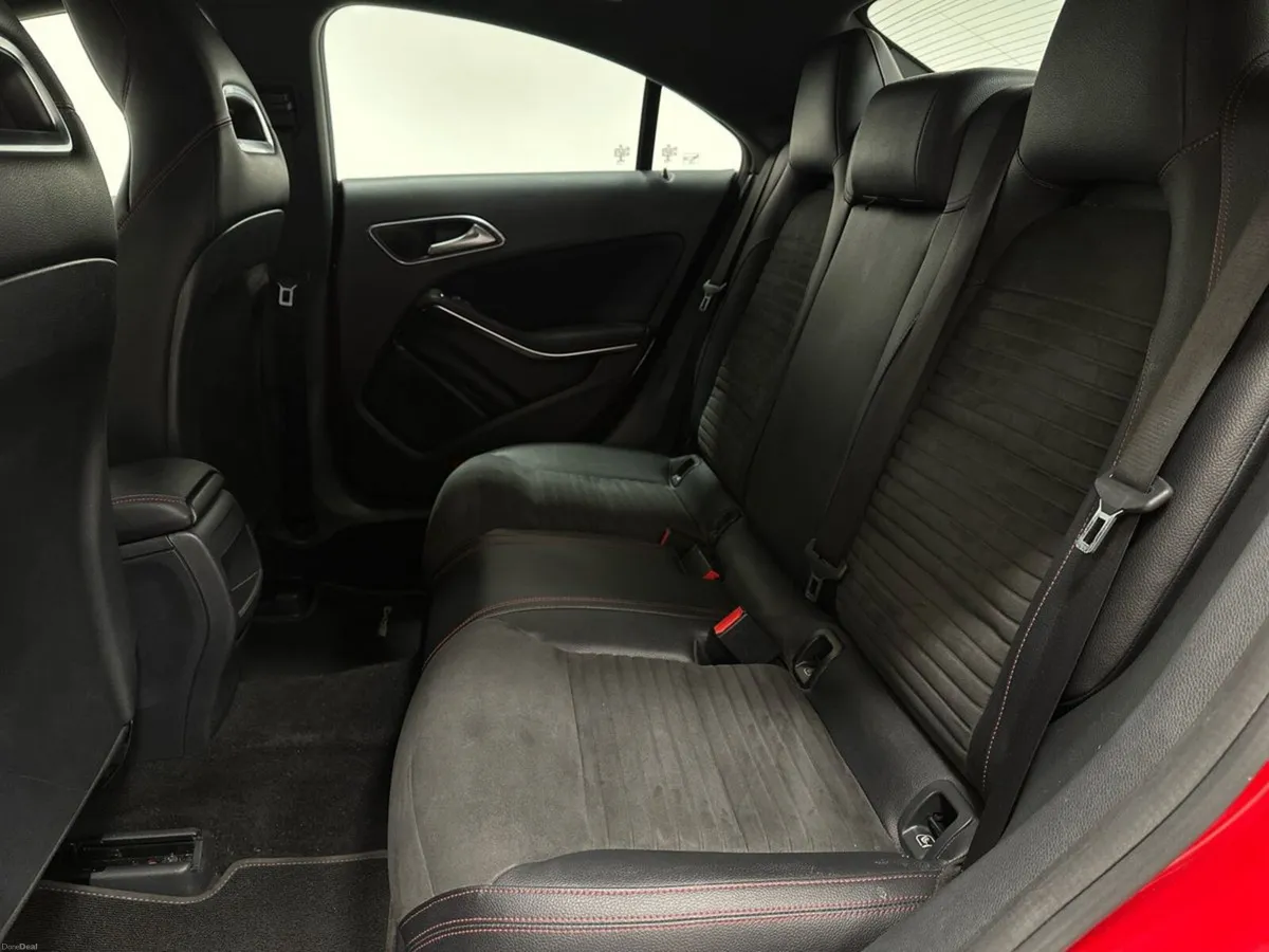 Mercedes-Benz CLA CLA180 AMG Sport Line - Image 4