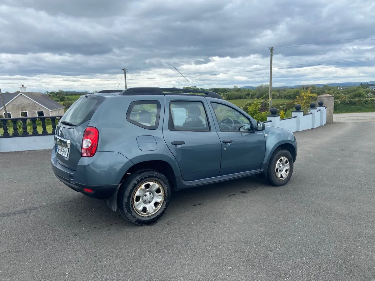 Dacia Duster 2014 - Image 2