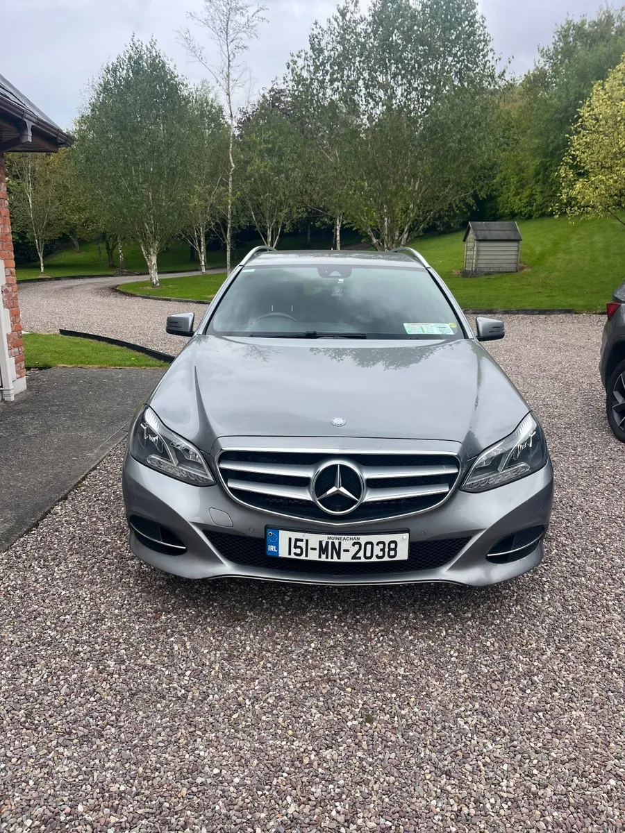 Mercedes-Benz E-Class 2015 - Image 2