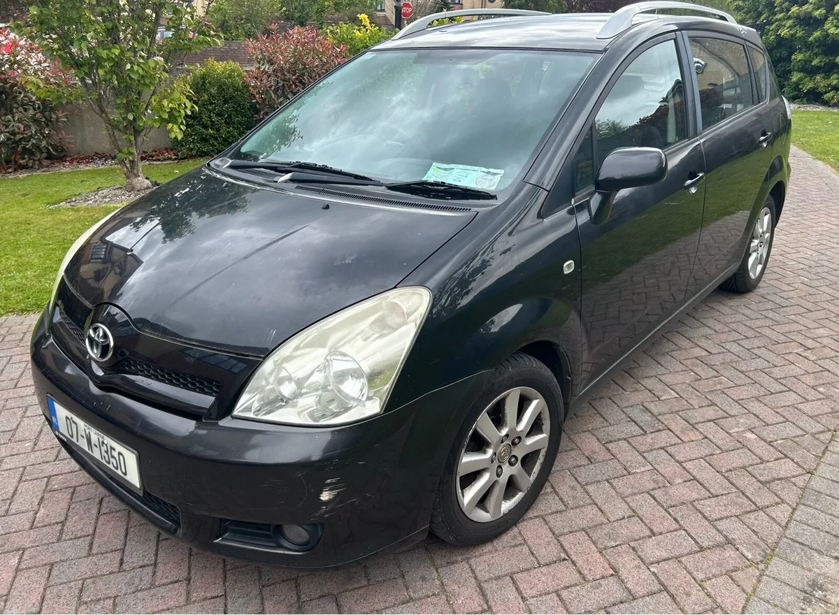 Toyota Corolla Verso 2007 - Image 4