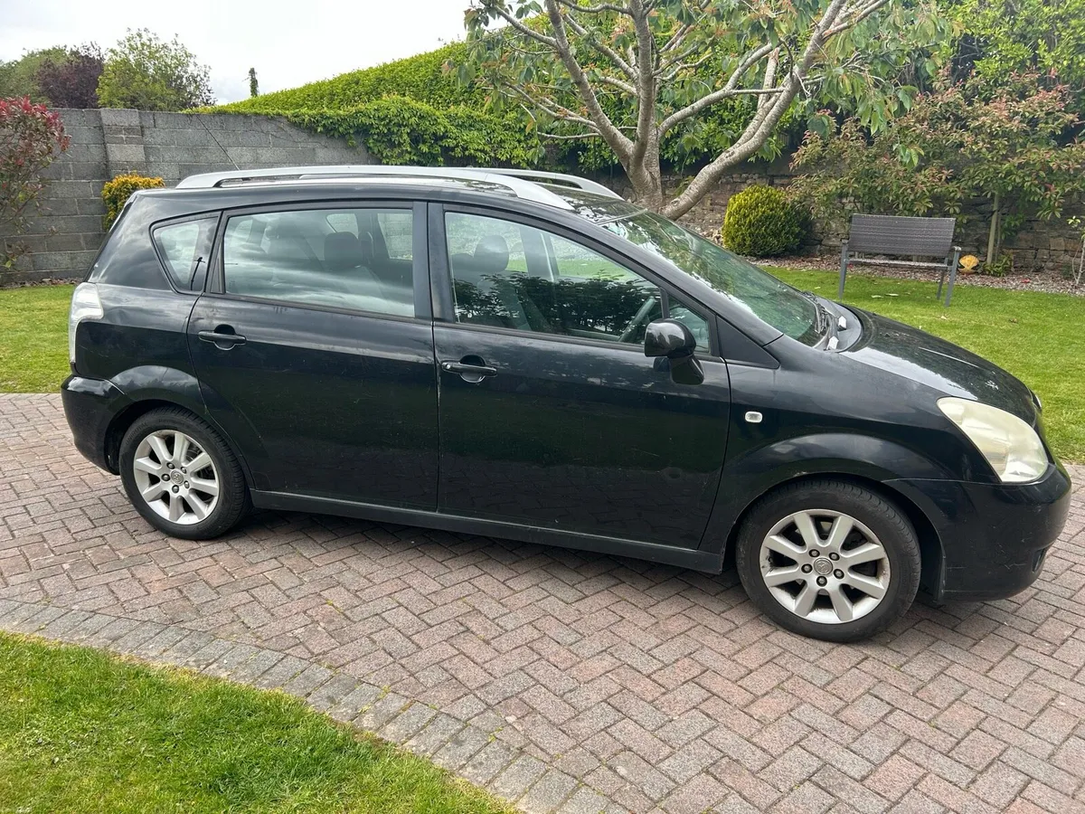 Toyota Corolla Verso 2007 - Image 1