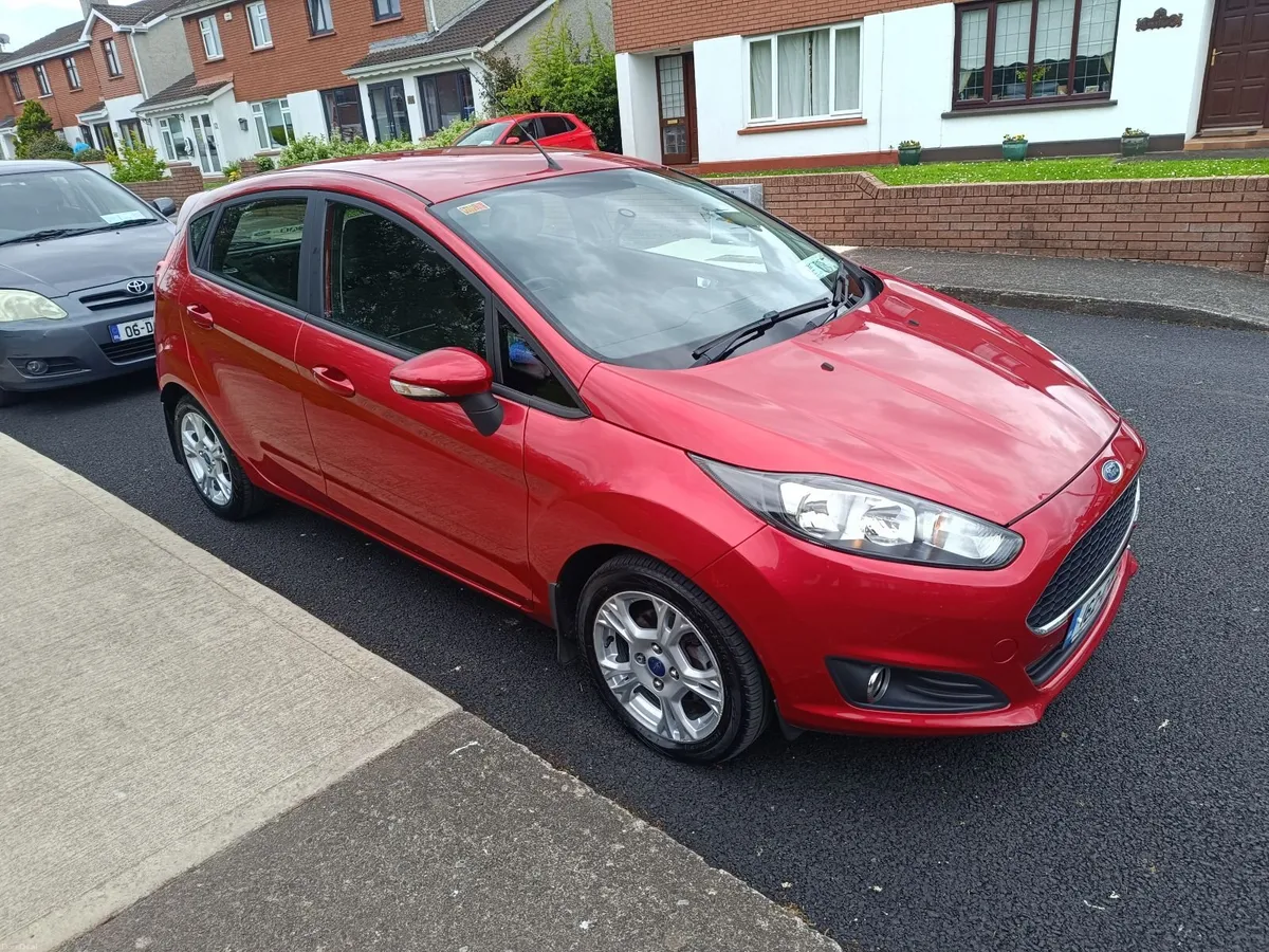 Ford Fiesta 2016 - Image 2