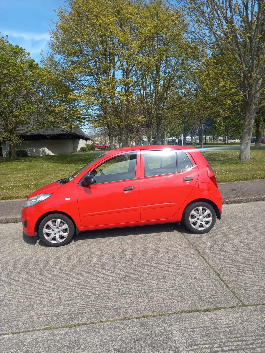 Hyundai i10 - Image 1