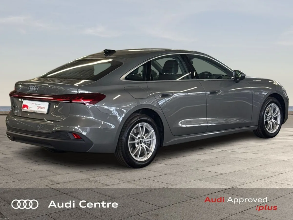 Audi A5 40 TDI 204HP SE S-T - Image 4