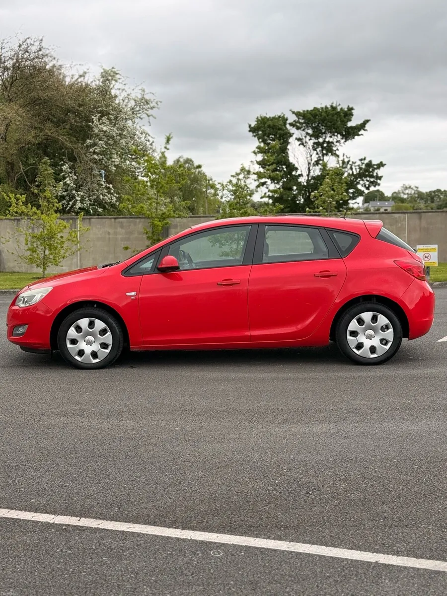 Opel Astra 1.4 petrol Fresh NCT - Image 2