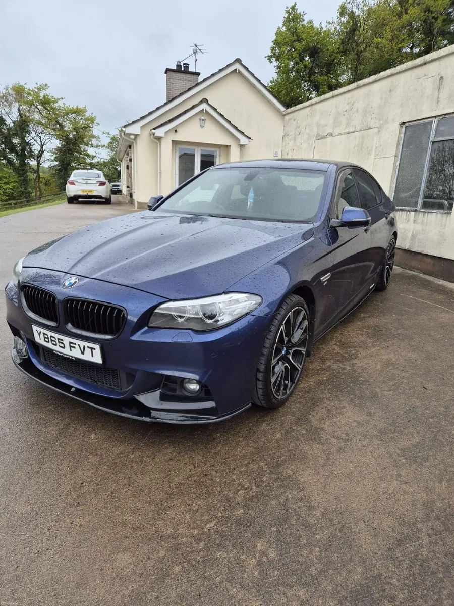 BMW 5-Series 2015 - Image 2