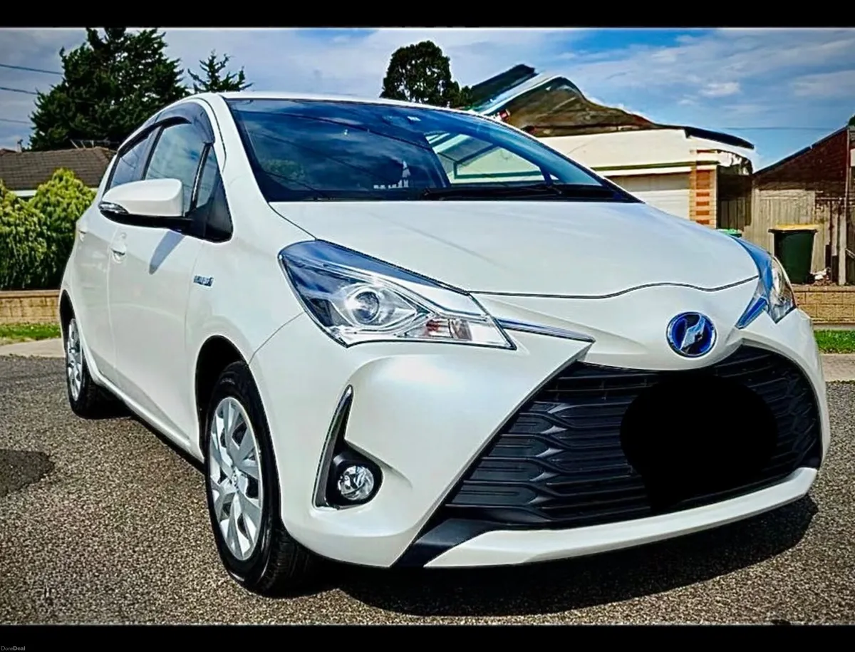 Toyota Vitz 2018 Petrol Hybrid - Image 1