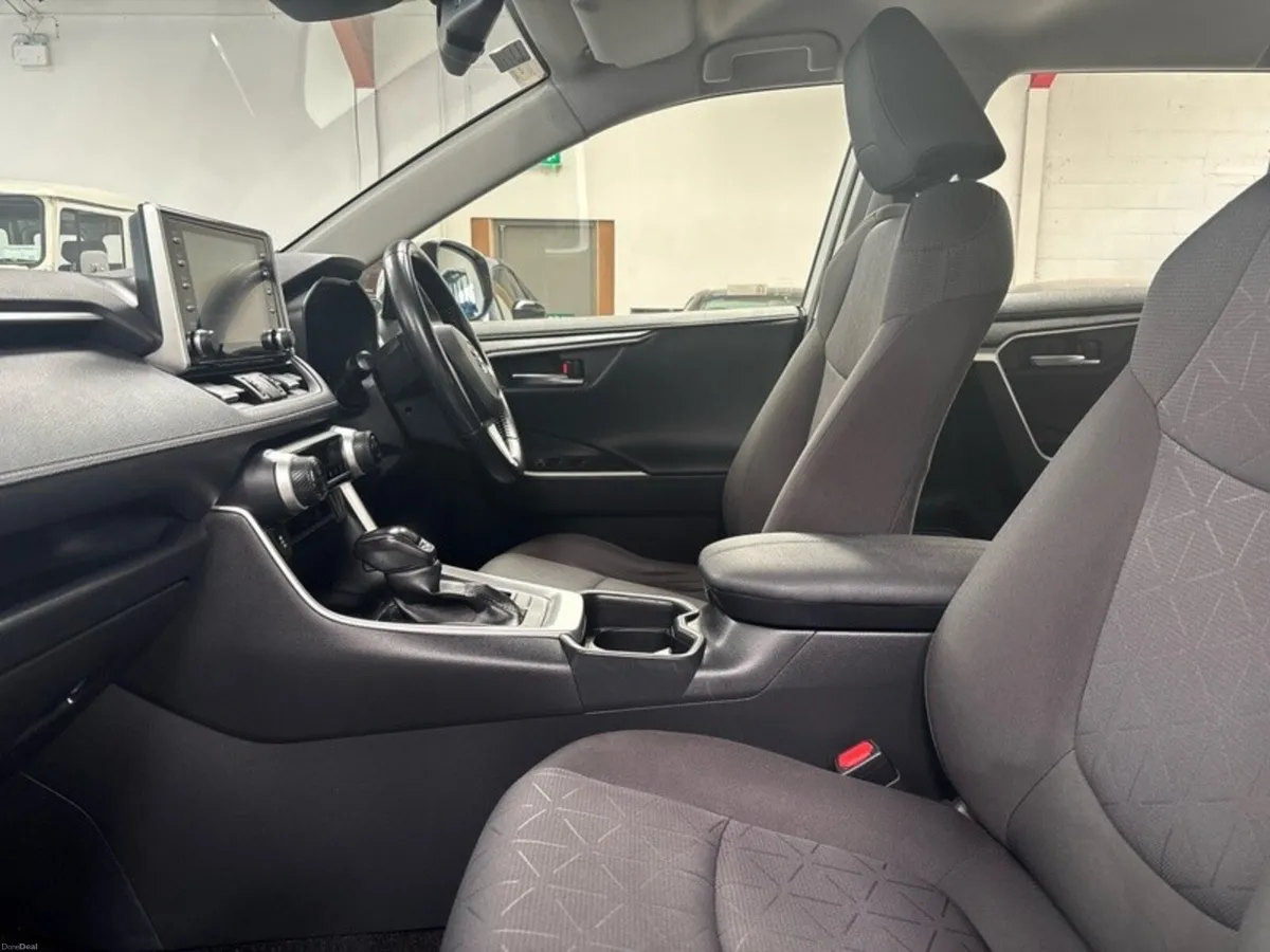 Toyota RAV4 HYBRID LUNA 4DR AUTO MY21 - Image 6