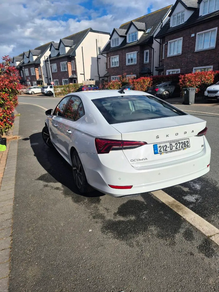 2021 Skoda Octavia 1.4TSI PHEV 204BHP - Image 3