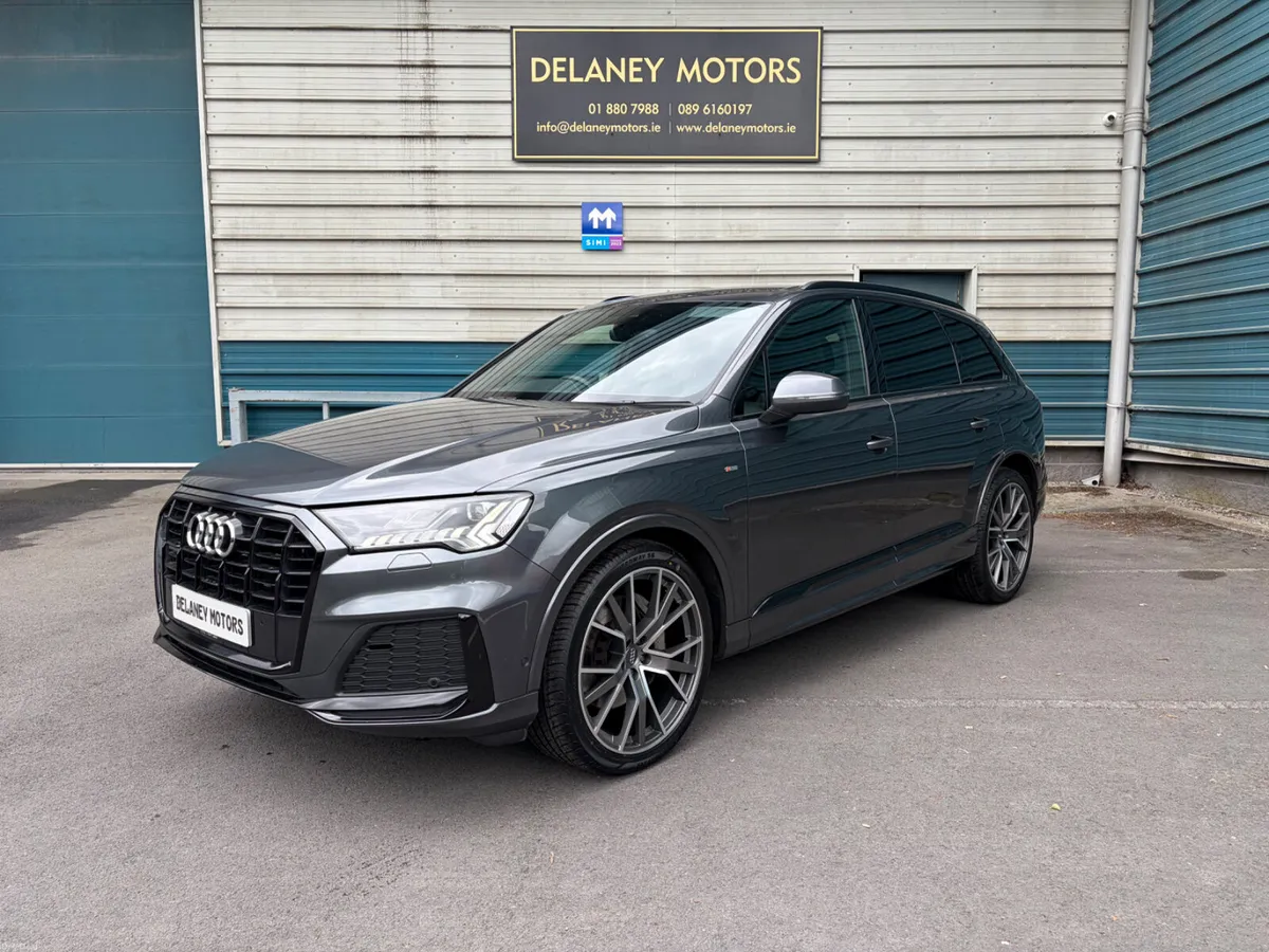241 Audi Q7 N1 2 Seat Commercial Van - Image 1
