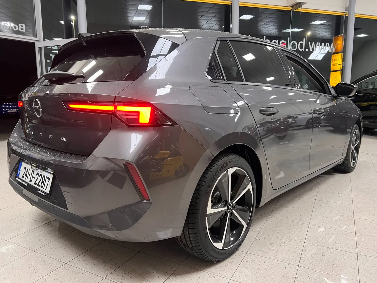 Automatic 130BHP As New Massive Spec Now On Sale H - Image 2