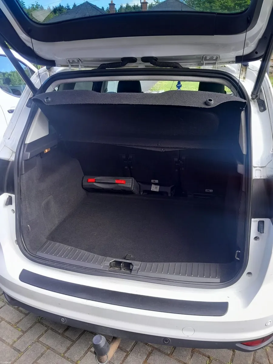 Ford C-Max 2016 - Image 4