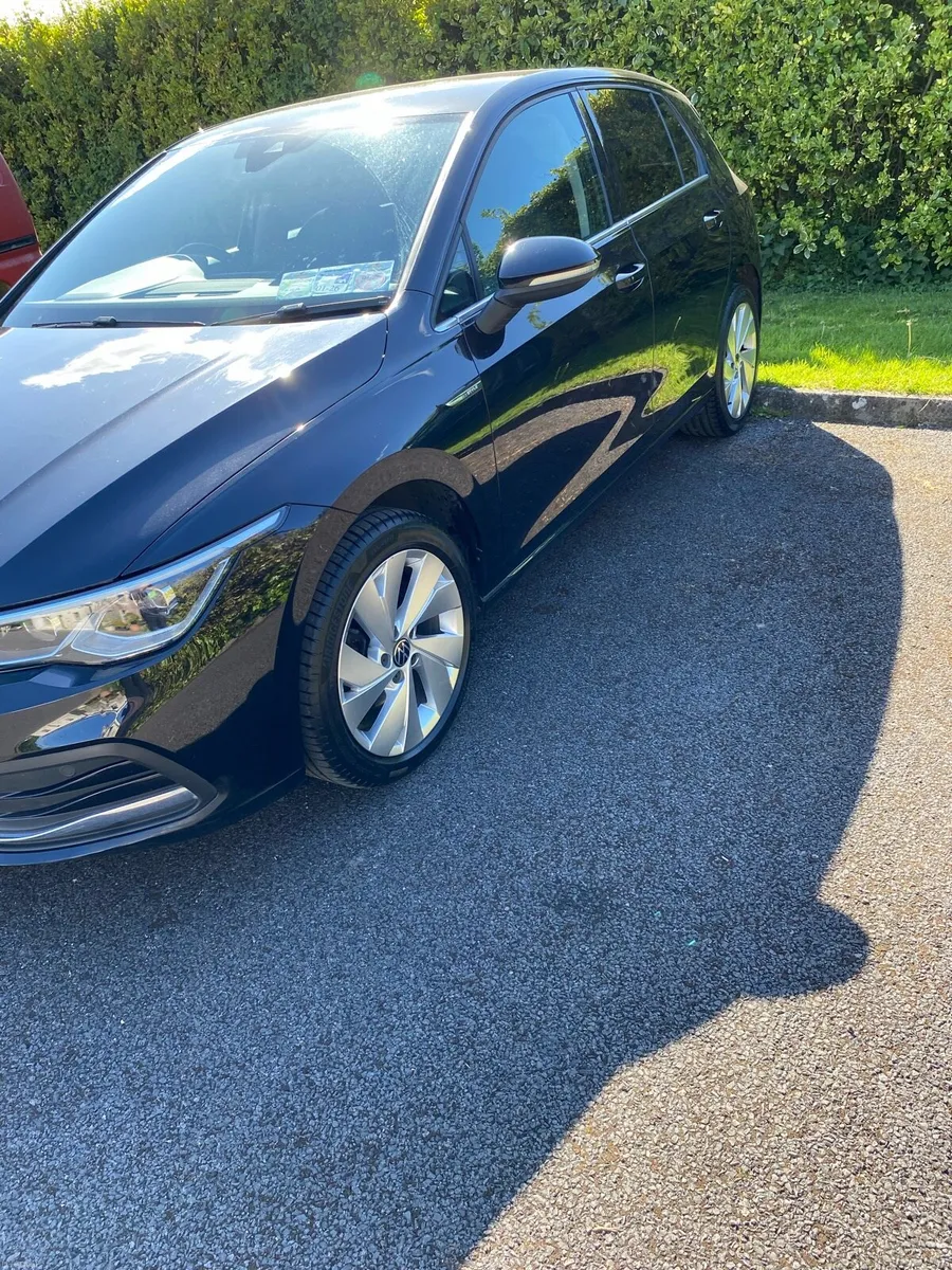 VW Golf Style 2L TDI - Image 4