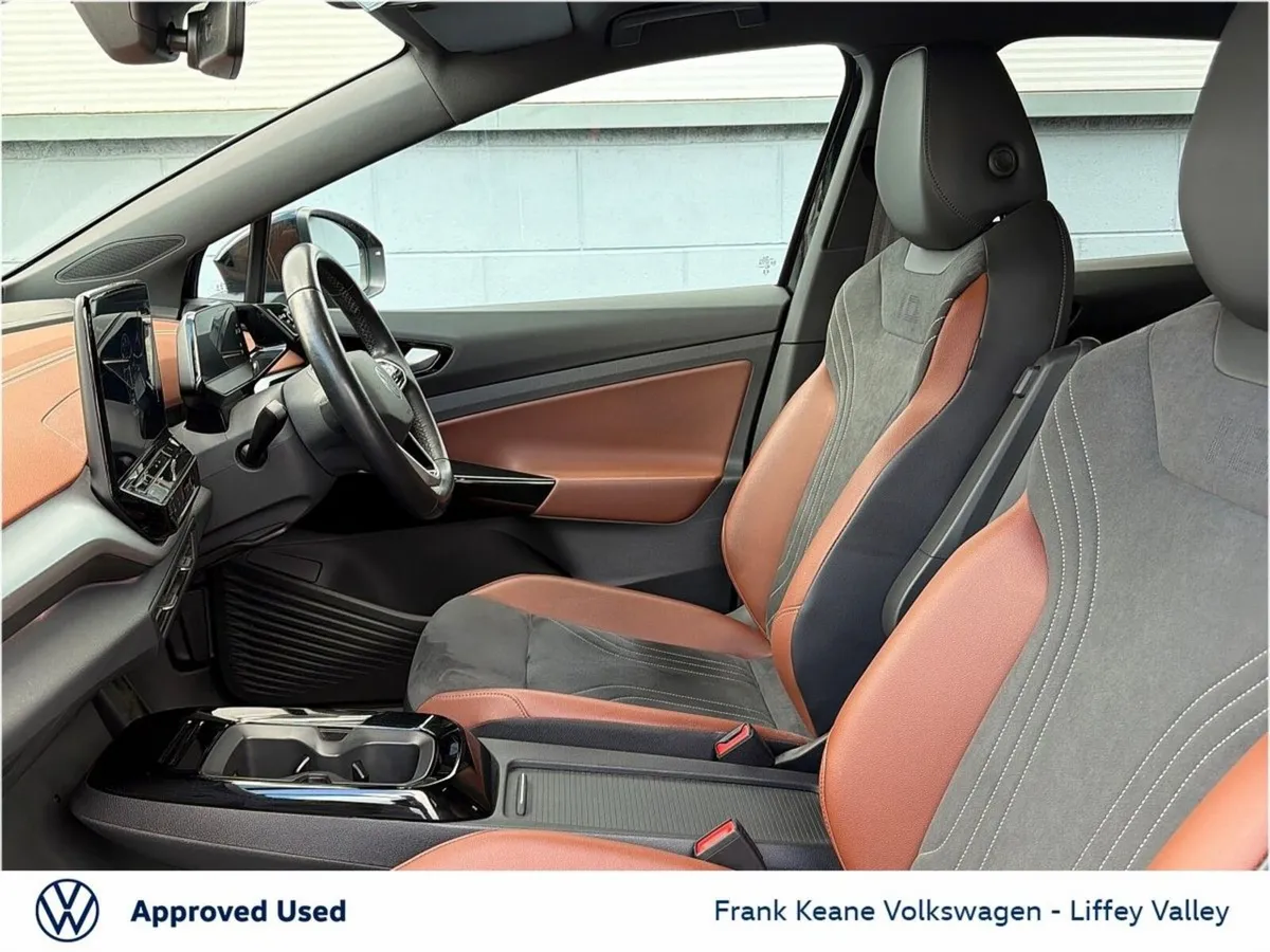 Volkswagen ID.5 77KWH BUSINESS 174HP *DEEP BLACK M - Image 4
