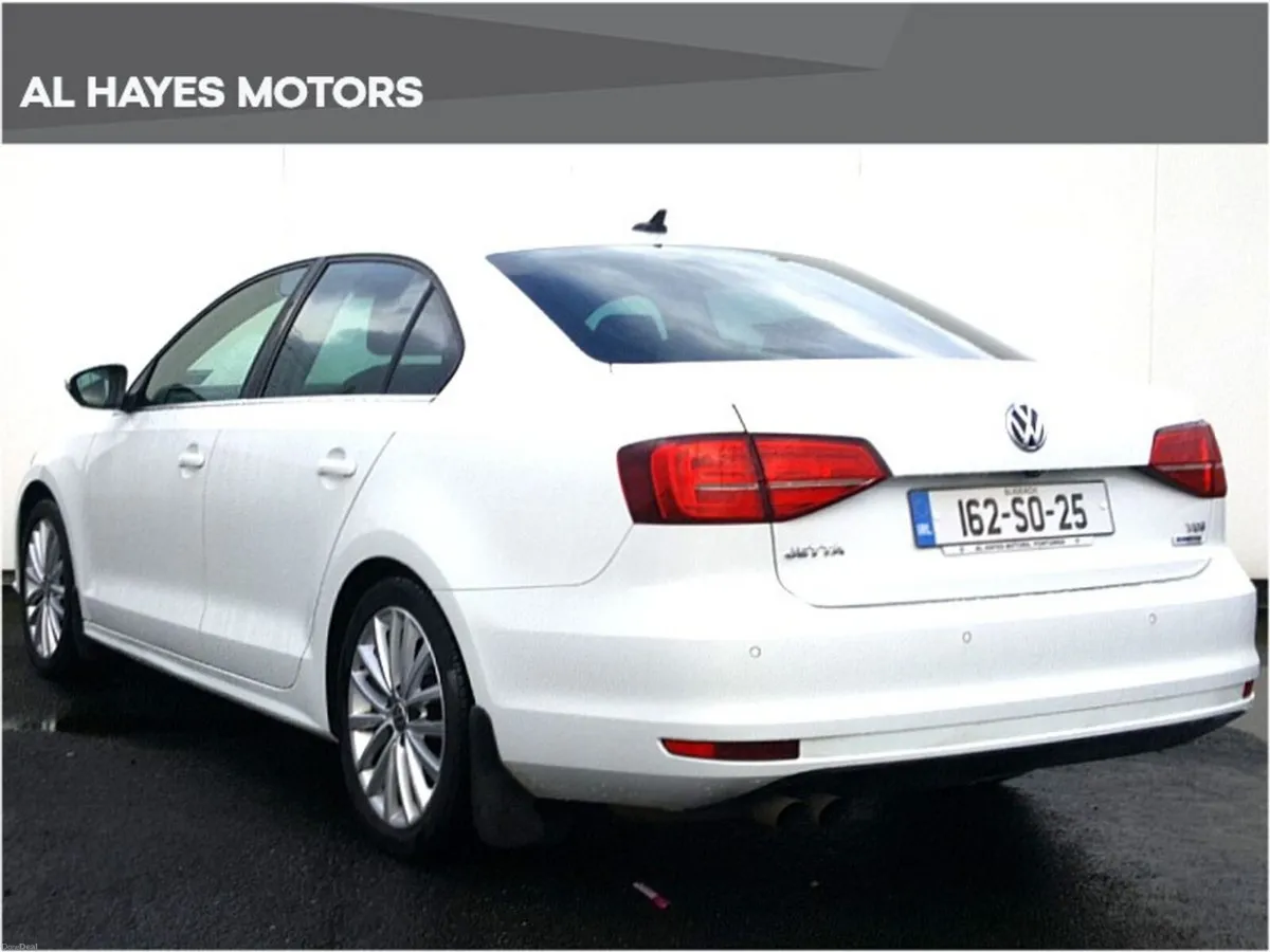 Volkswagen Jetta **HIGHLINE**2.0 TDI 110BHP - Image 3