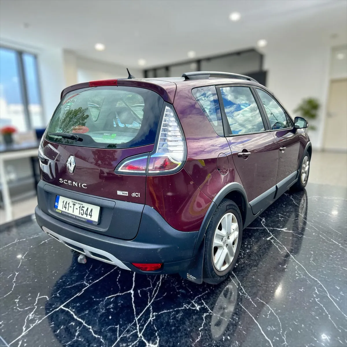 Renault Scenic 1.5 DCI 110 XMOD DYNAMIQUE - Image 4