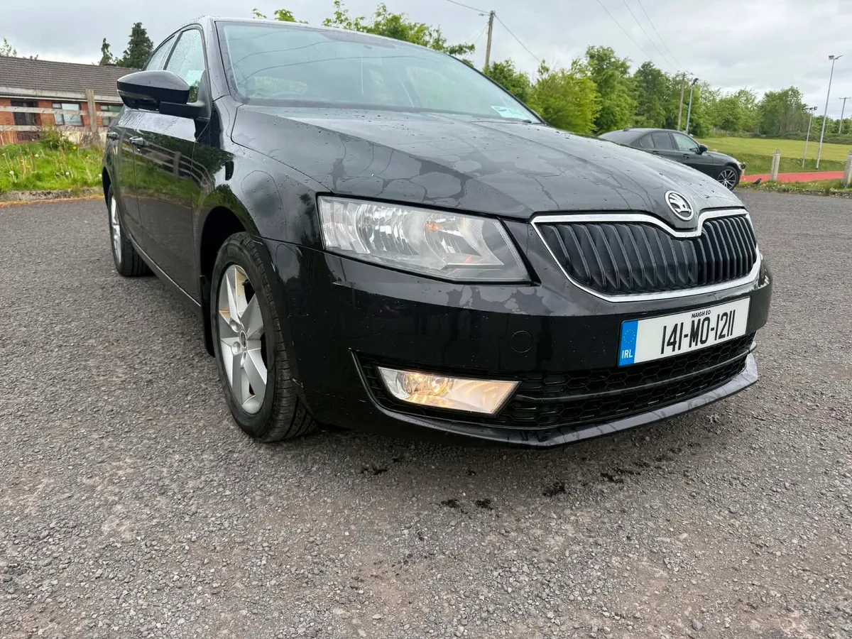 🔥2014 Skoda Octavia NCT Till 5/27🔥🔥🔥 - Image 2