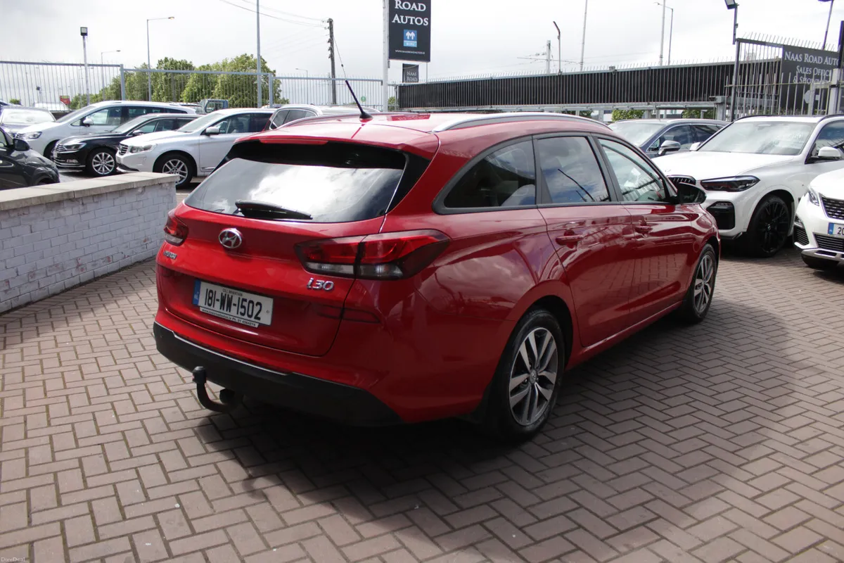 2018 HYUNDAI I30 1.0 T-GDI FASTBACK - Image 4