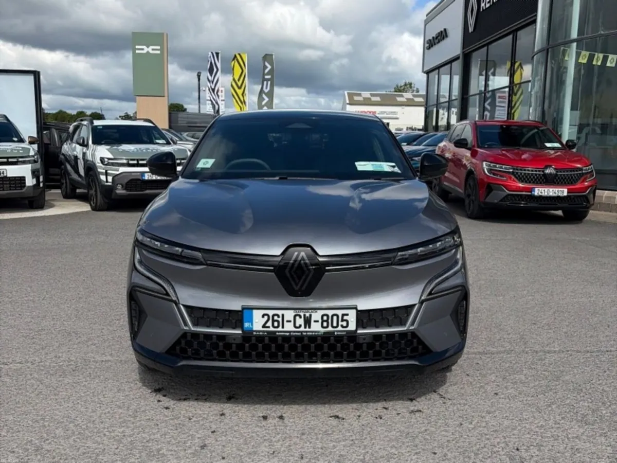 Renault Megane MEGANE ICONIC ESPRIT ALPINE EV - Image 2