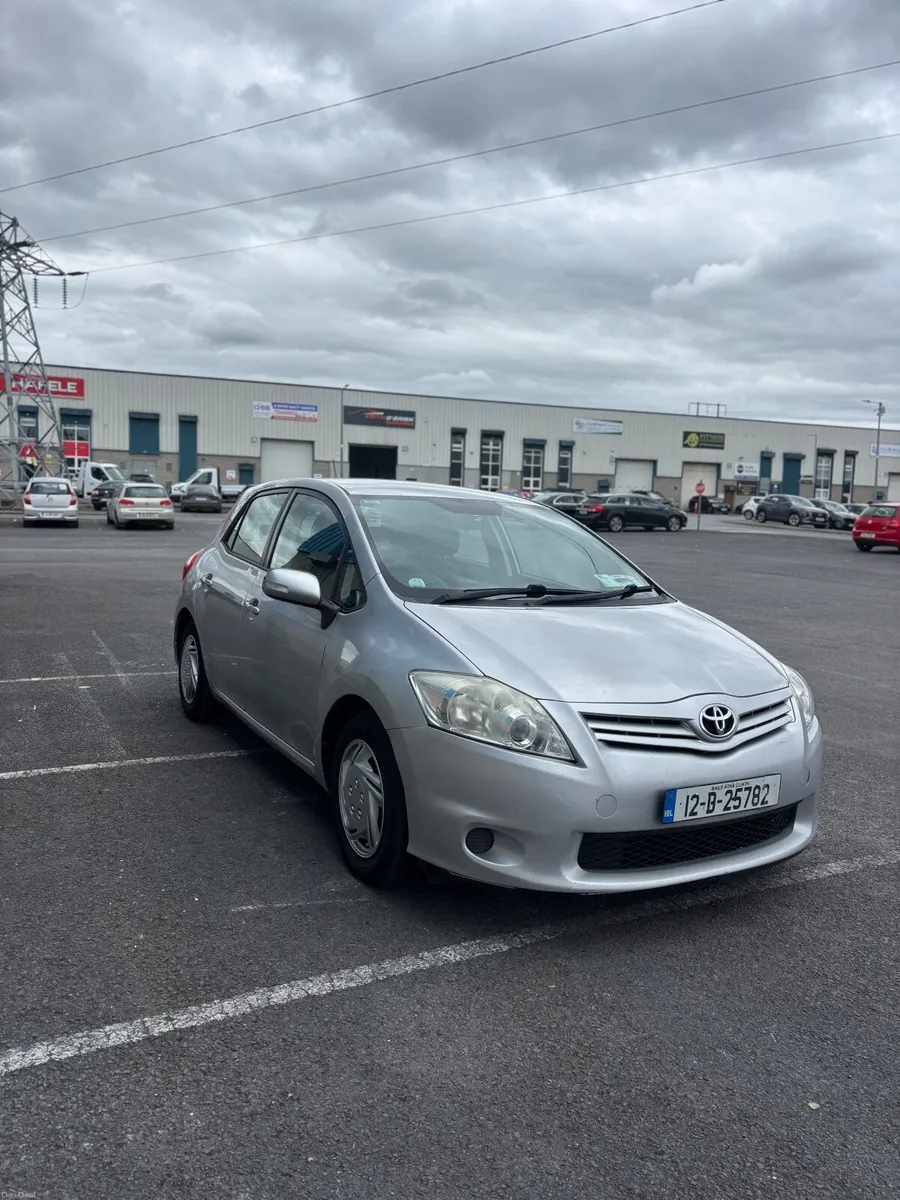 Toyota Auris 2012: NCT Sept ✅ 1.4 diesel - Image 2