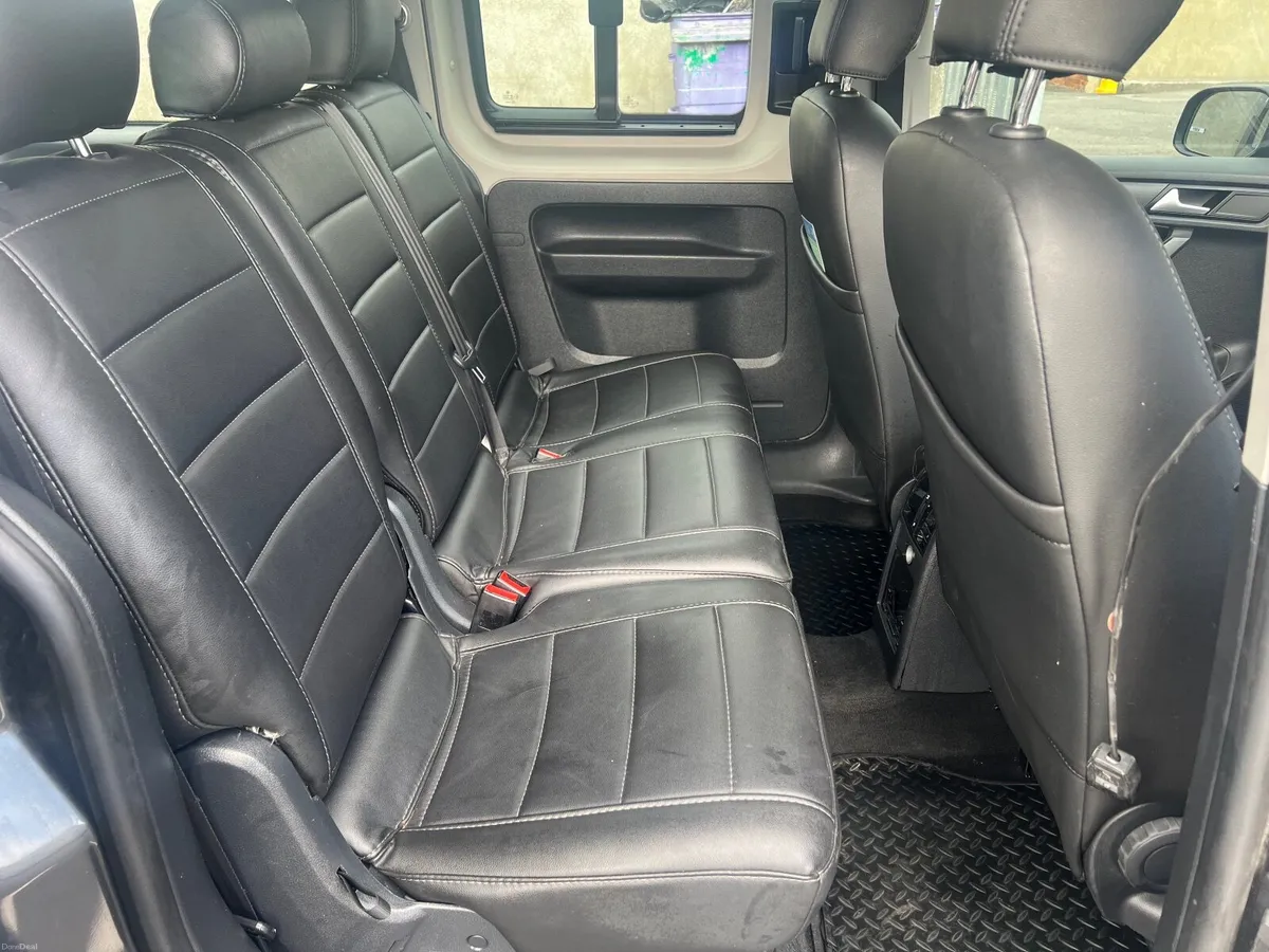 Volkswagen Caddy 2016 automatic - Image 3