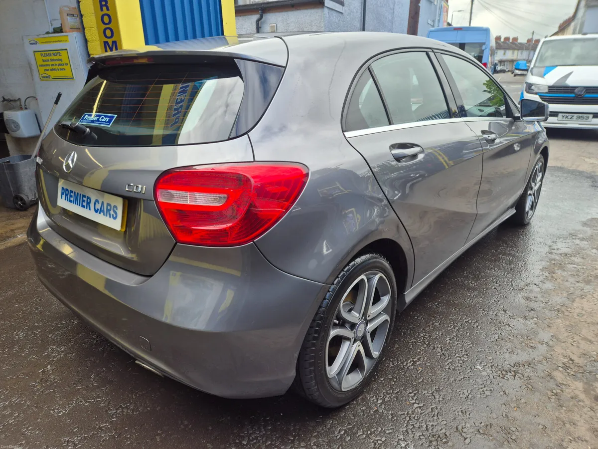 Mercedes-Benz A-Class 2015 - Image 2
