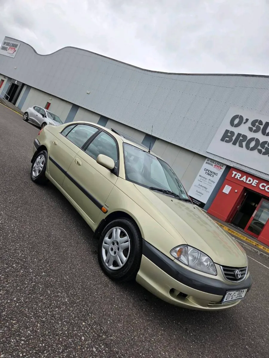 2001 TOYOTA AVENSIS 1.6 VVTI SUNROOF MODEL. - Image 2