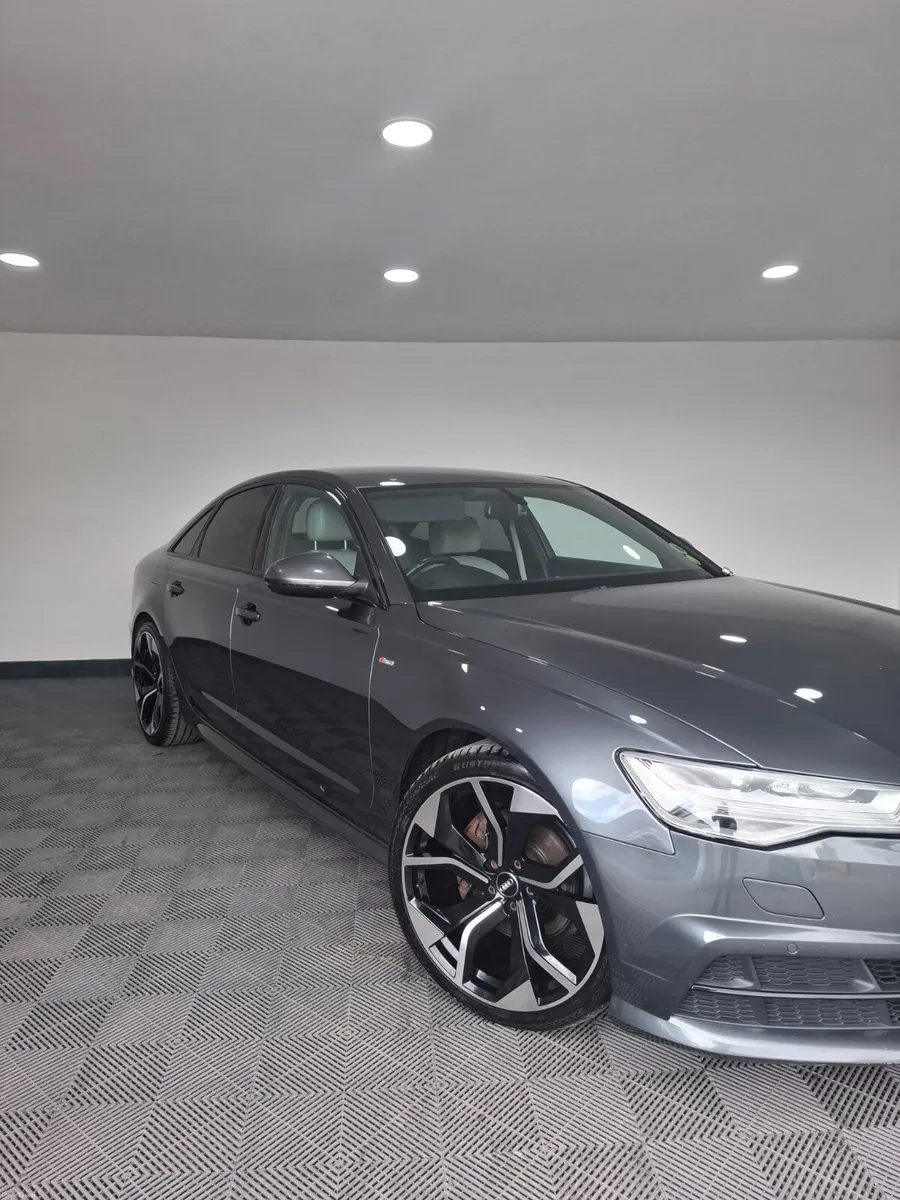 2016 audi A6 sline black edition automatic - Image 4