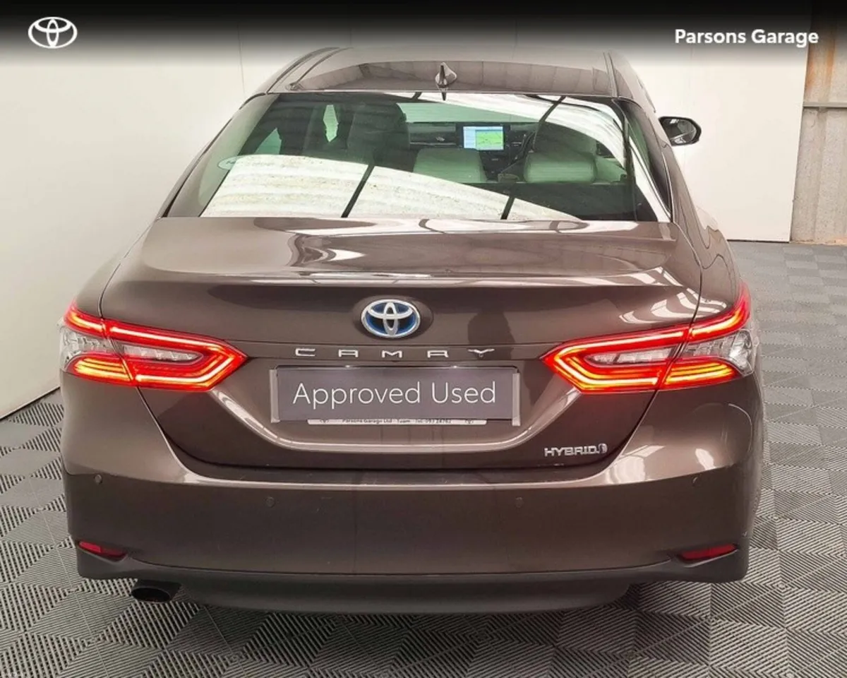 Toyota Camry 2.5 - Image 4