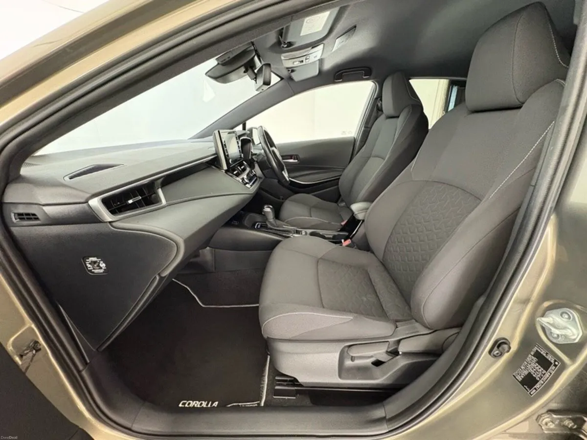 Toyota Corolla Sol Hybrid Hatchback - Image 6