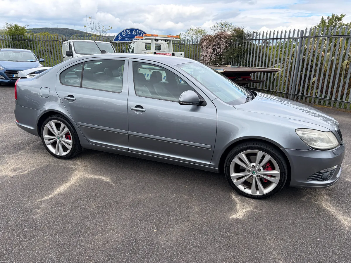 Skoda Octavia 2012, 2.0 TDI CR VRS 5DR AUTO - Image 1