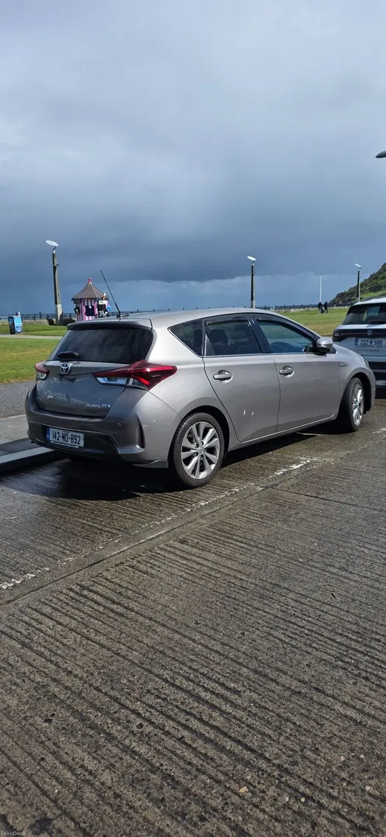 Toyota Auris 2014 - Image 4