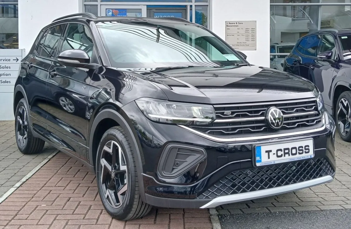 Volkswagen T-Cross R-Line 1.0 TSI 116 Bhp  **AUTOM - Image 1