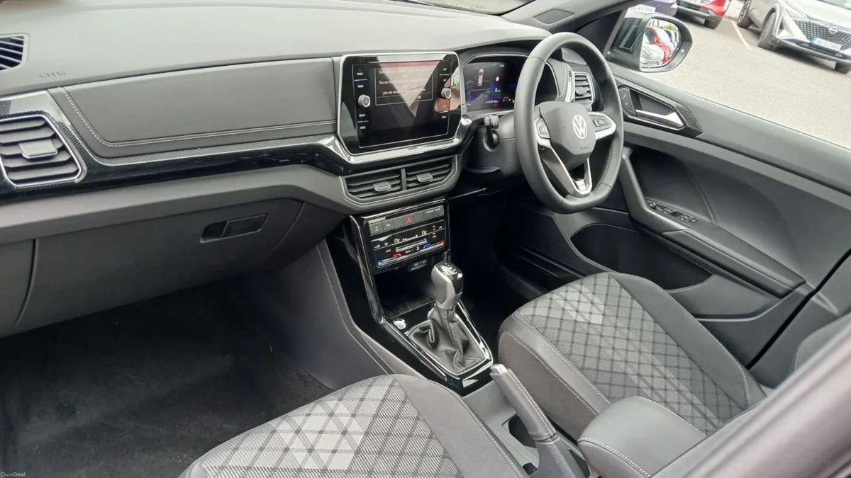 Volkswagen T-Cross R-Line 1.0 TSI 116 Bhp  **AUTOM - Image 3