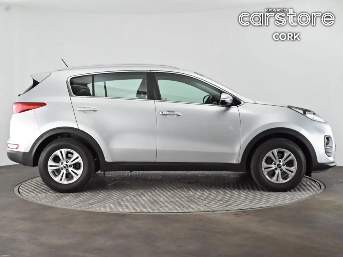 Kia Sportage 1.7 LX - Image 2