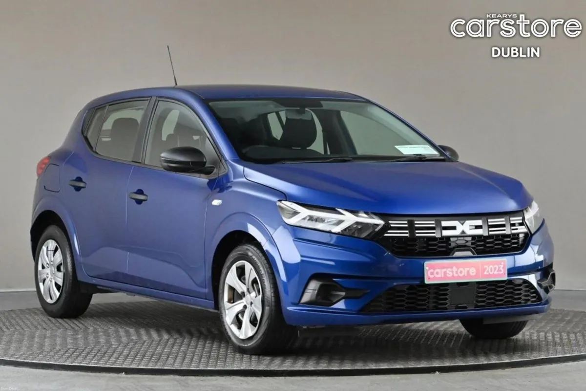 Dacia Sandero 1.0 TCE ESSENTIAL 90BHP 5SPD NBI - Image 1