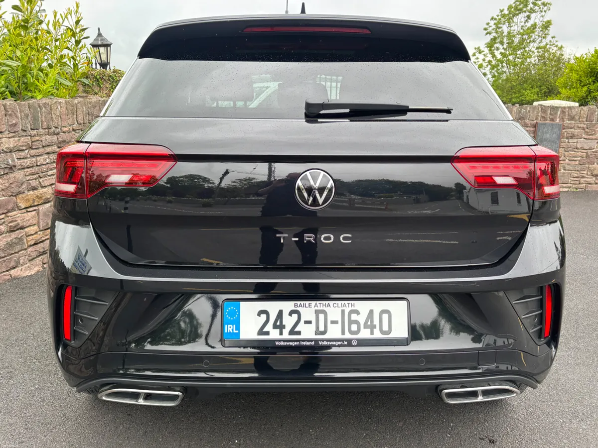 T-ROC  R-LINE 2.0 TDI only 34000kms with Pan Roof - Image 6
