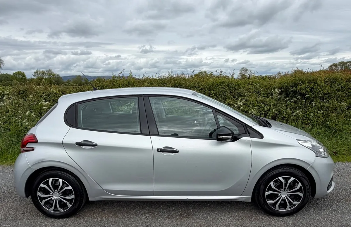 Peugeot 208 Access 1.2Ltr 2017 - Image 3