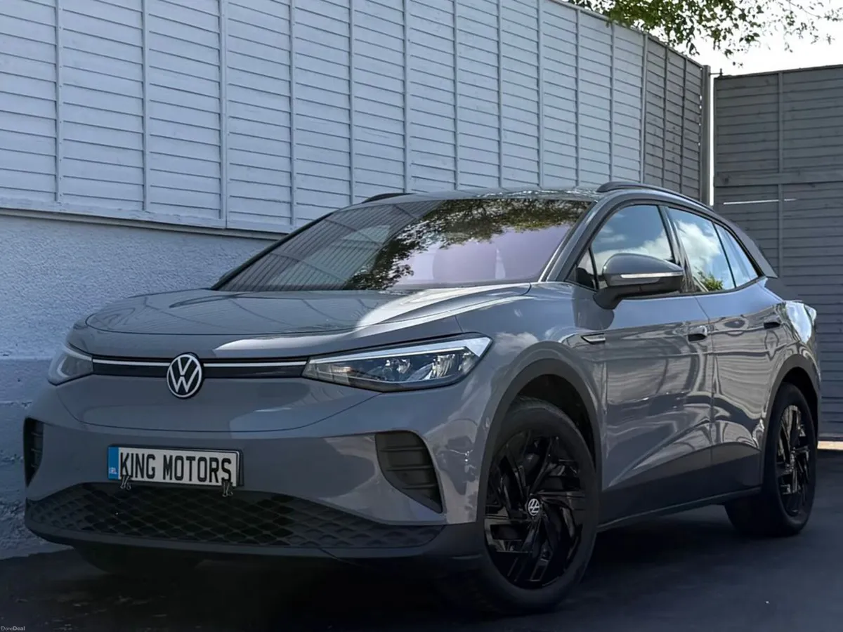 Volkswagen ID.4 2023 / LONG RANGE 77KWH PRO 200bhp - Image 4