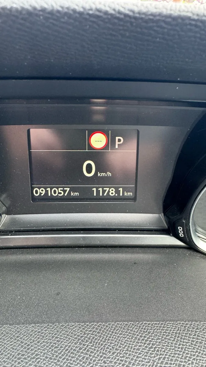 Peugeot 308   2 litre - Image 1
