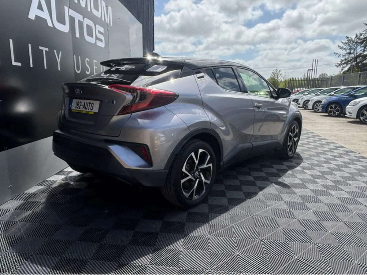 Toyota C-HR Toyota CHR 1.8 self charging hybrid, l - Image 2