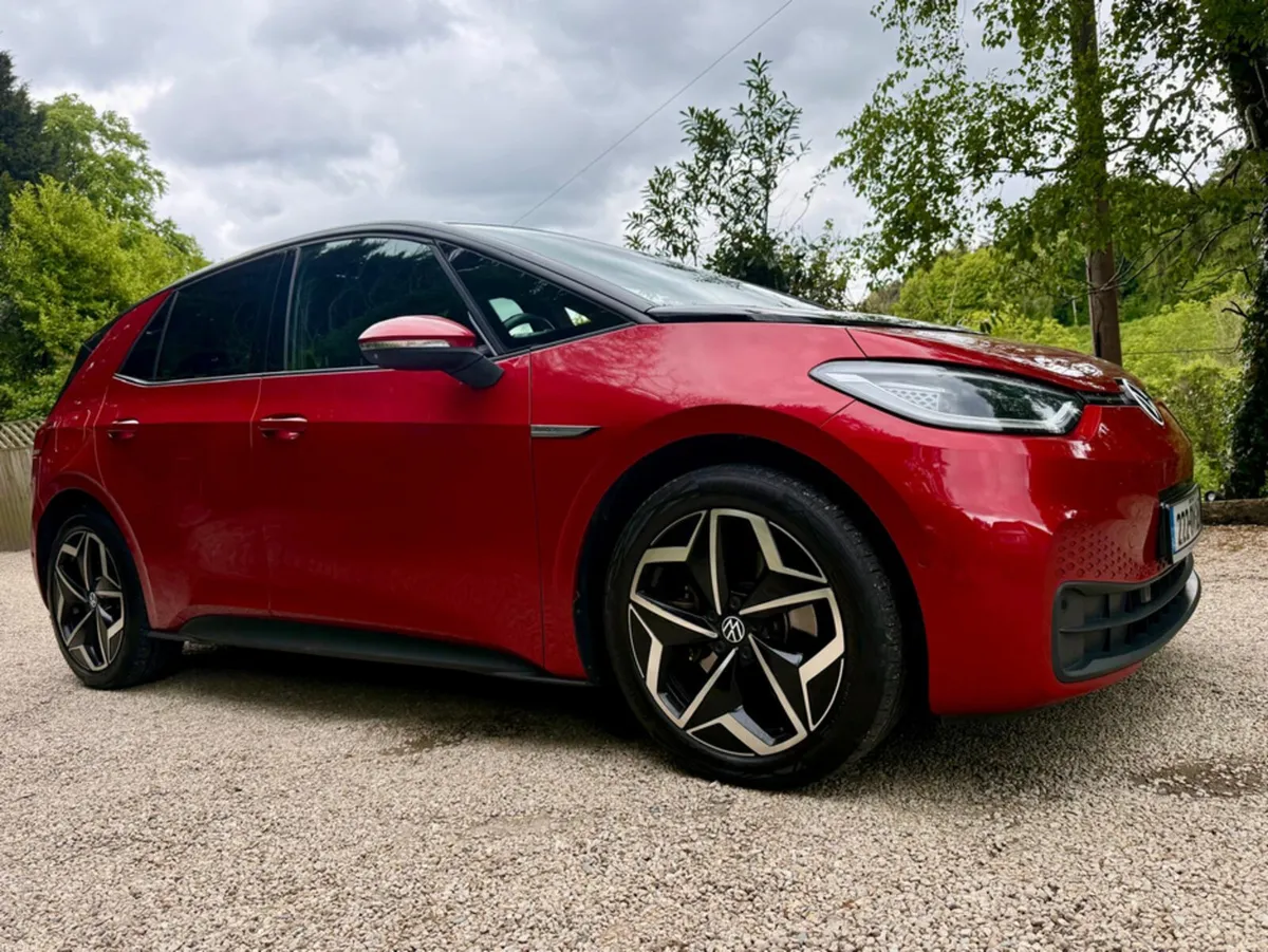 Volkswagen ID.3 PRO S 77KWH 204BHP LONG RANGE - Image 3