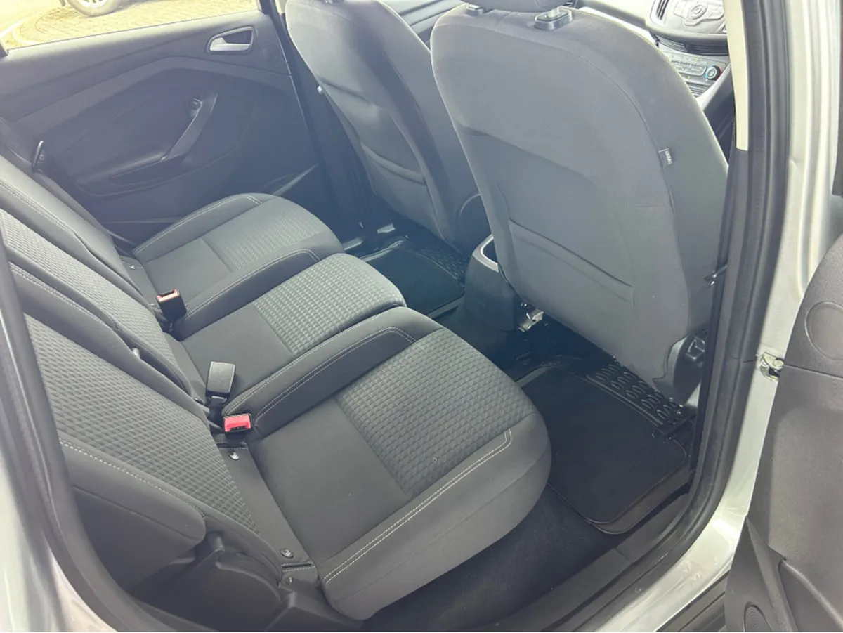 Ford C-Max C MAX 1.5 TDCI 95PS 5 SEAT M6 ZETEC 4DR - Image 3