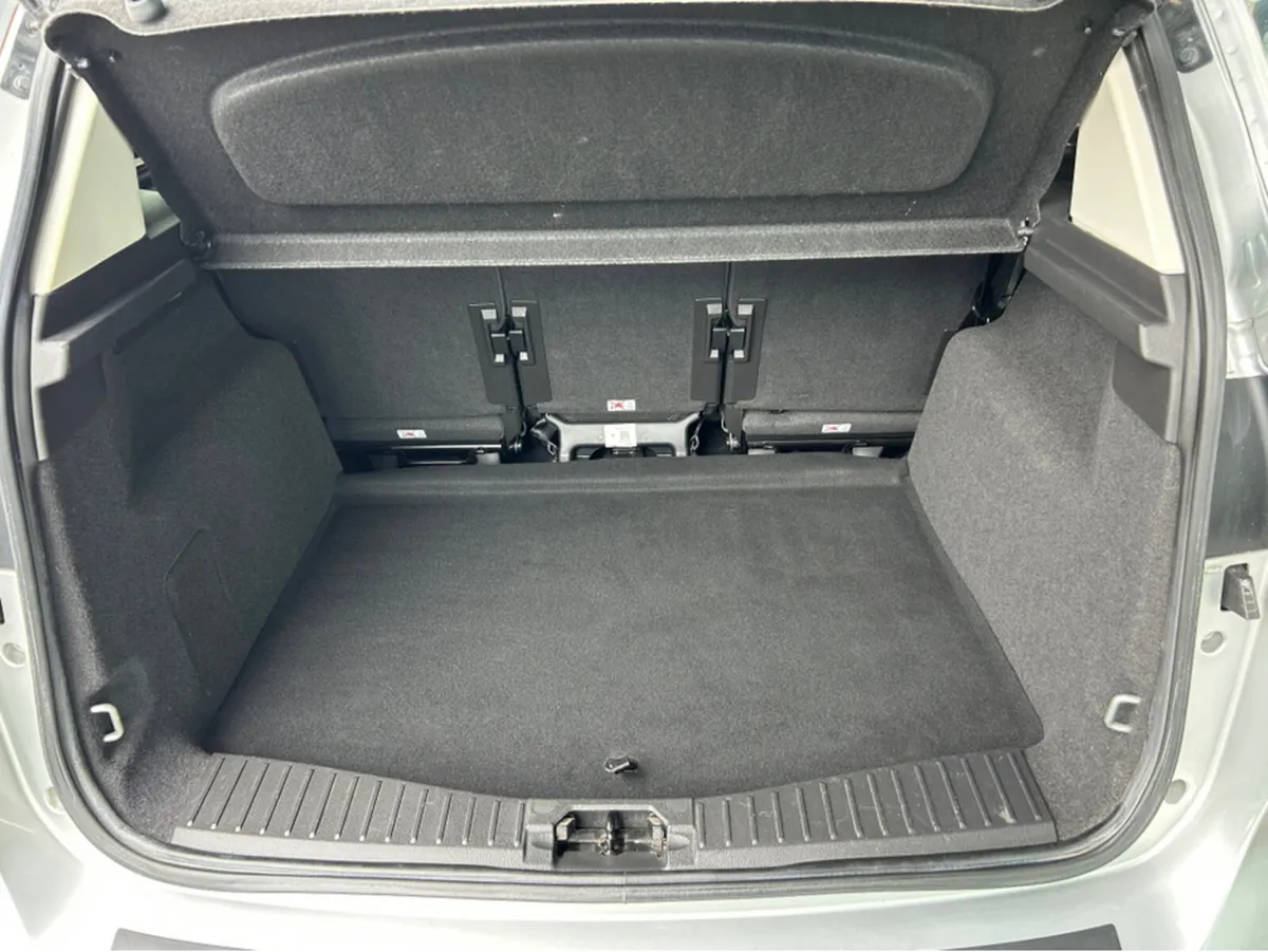 Ford C-Max C MAX 1.5 TDCI 95PS 5 SEAT M6 ZETEC 4DR - Image 2