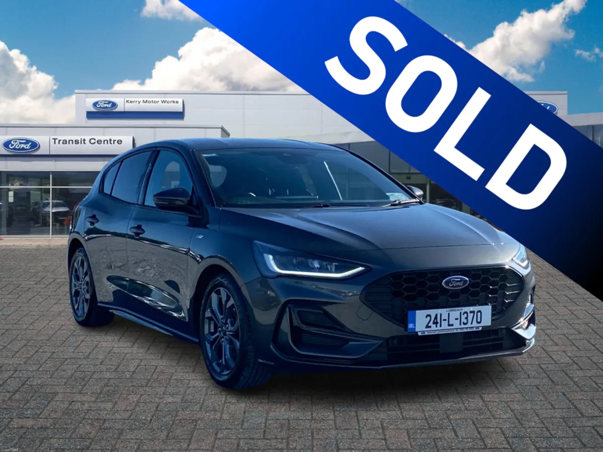 Ford Focus ST-Line 1.0 MHEV 125BHP... Heated seats - Image 1