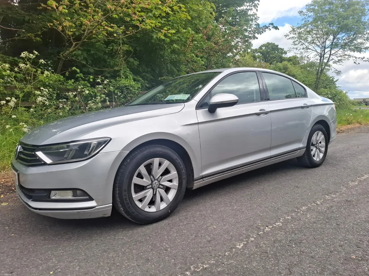 161 VW Passat – NCT 02/27  Taxed 12/26 - Image 6